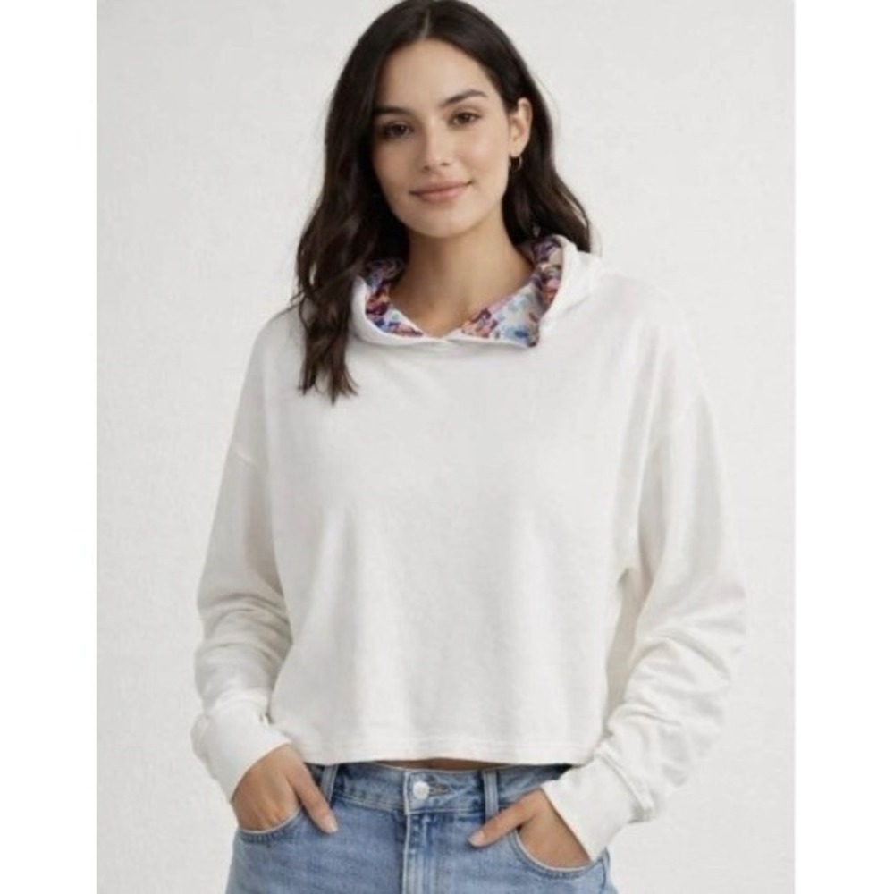 Vera Bradley White Hoodie M Clean Girl Floral Cropped Coquette Loungewear Soft